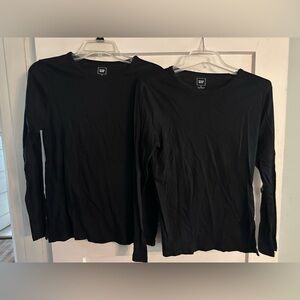 Lot of 2 GAP Women’s Black Long Sleeve Shirt